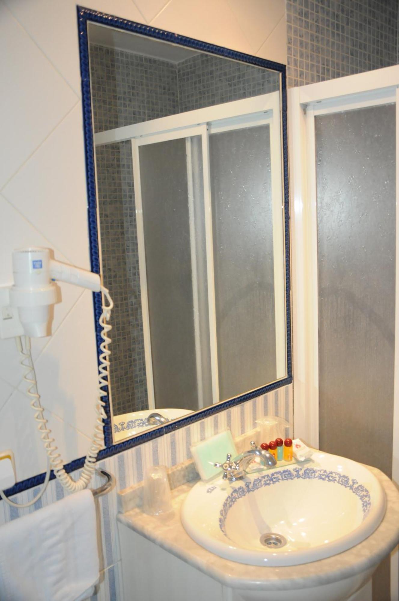 Hotel Las Yucas Atarfe Room photo