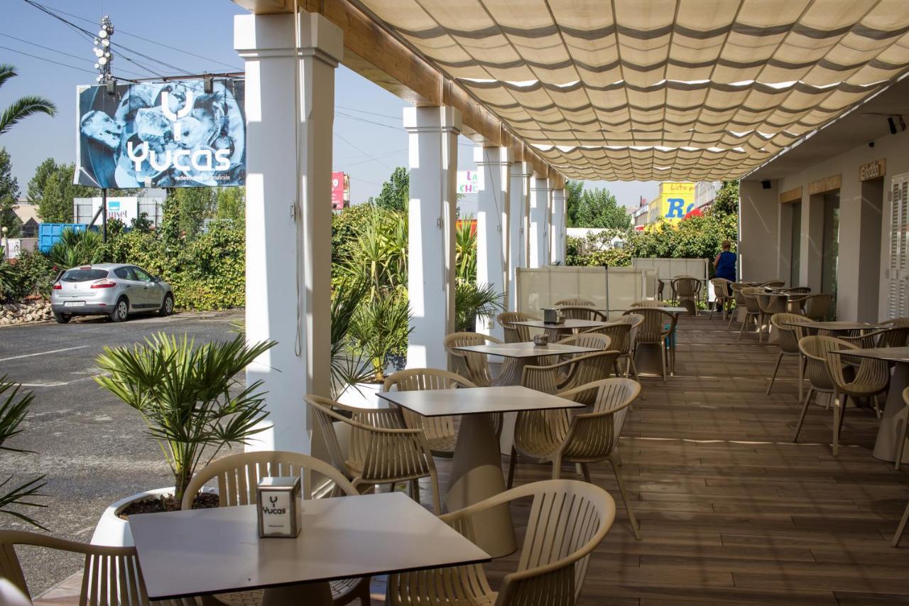 Hotel Las Yucas Atarfe Exterior photo